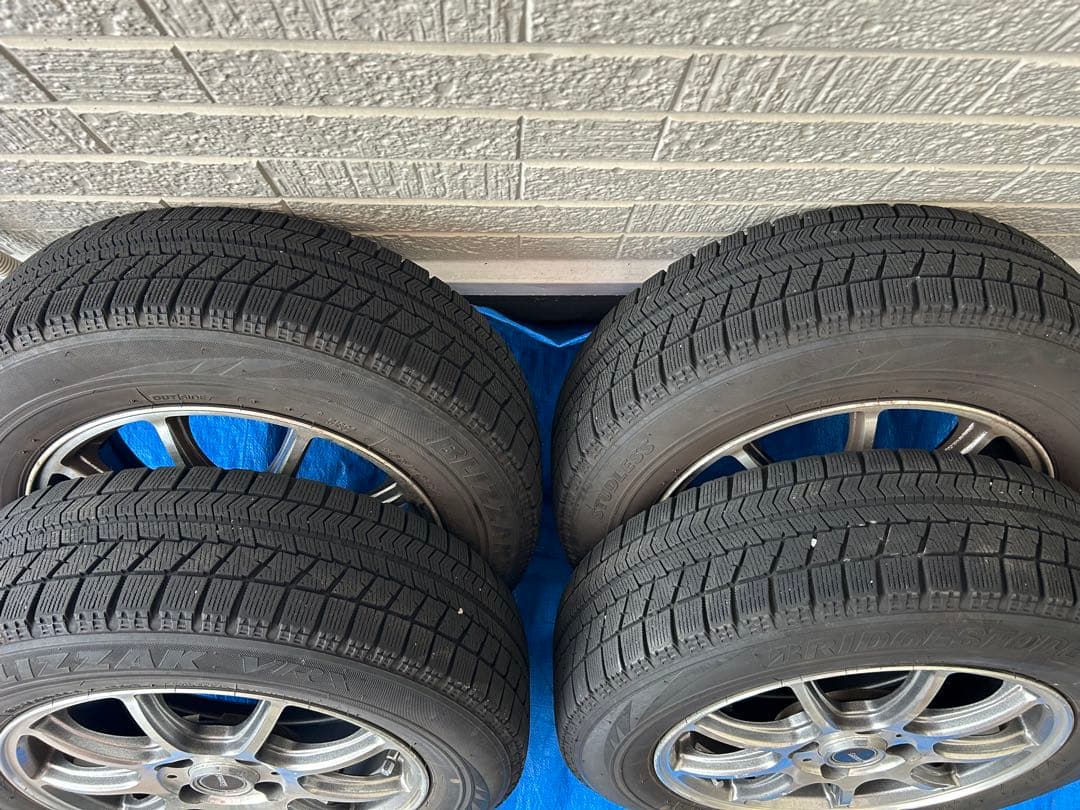 中古ブリジストン165/70R14 2018年製スタッドレスセット