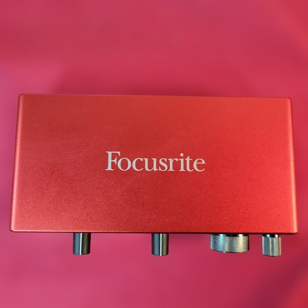 Focusrite Scarlett 2i2 (3rd Gen)動作品