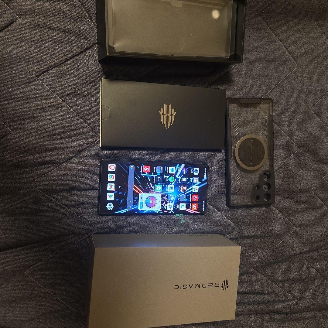 RedMagic 10 Pro ブラック 本体