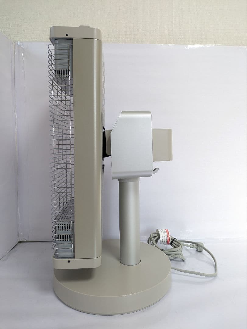 ダイキン　遠赤外線暖房　セラムヒート　ERFT11ZSE2　2022年製