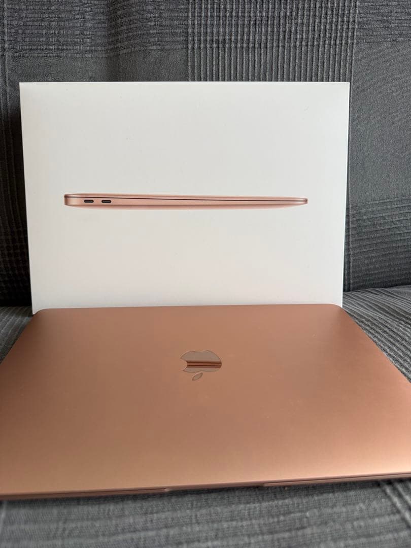 【美品】MacBook Air 13inch (2020年) ローズゴールド