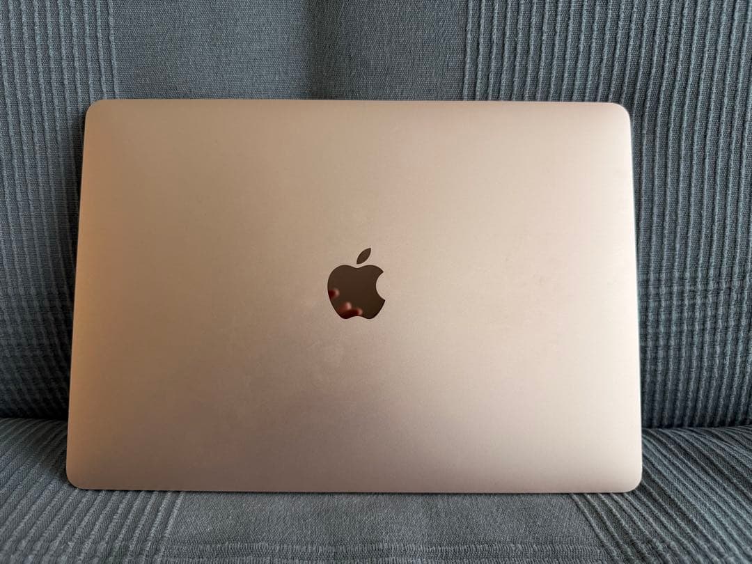 【美品】MacBook Air 13inch (2020年) ローズゴールド