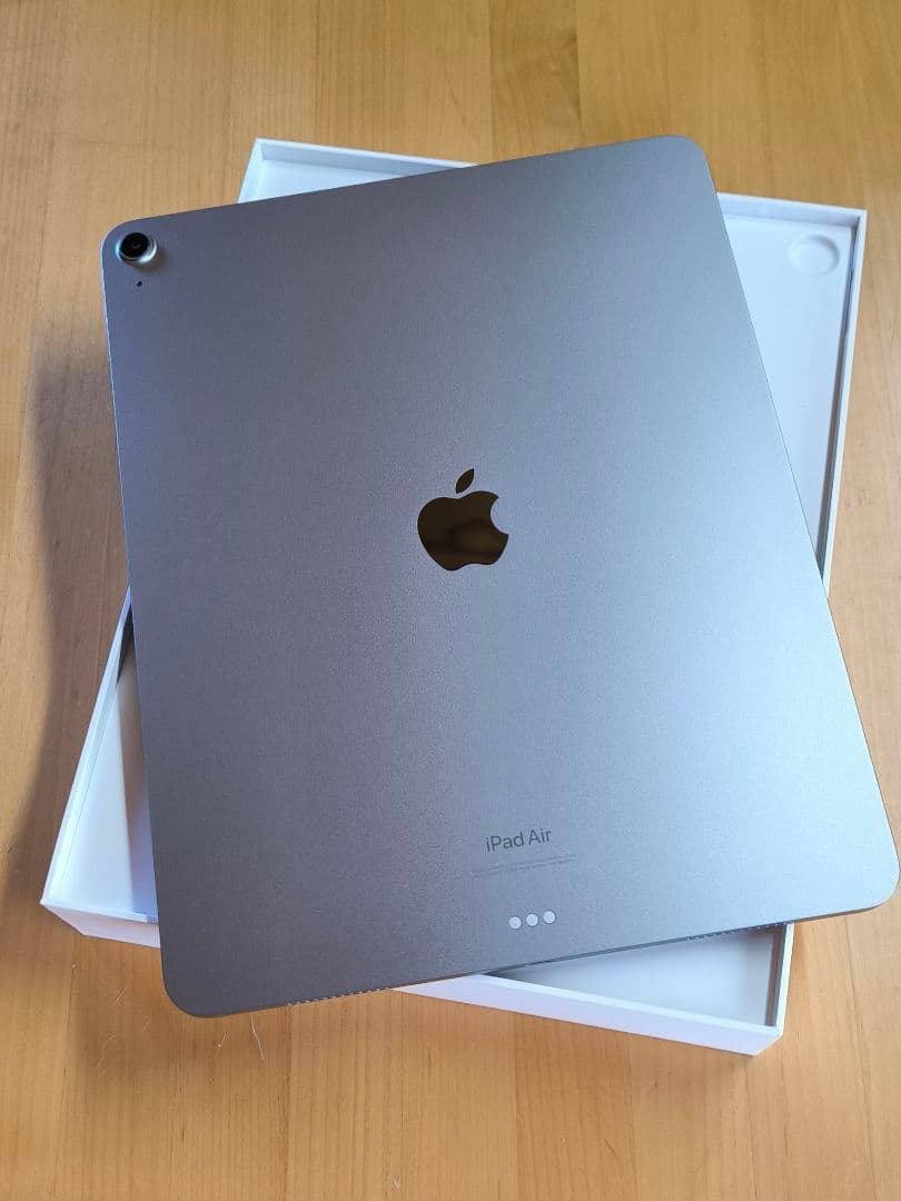 iPad Air (M2) 13インチ 256GB スペースグレイ Wi-Fi