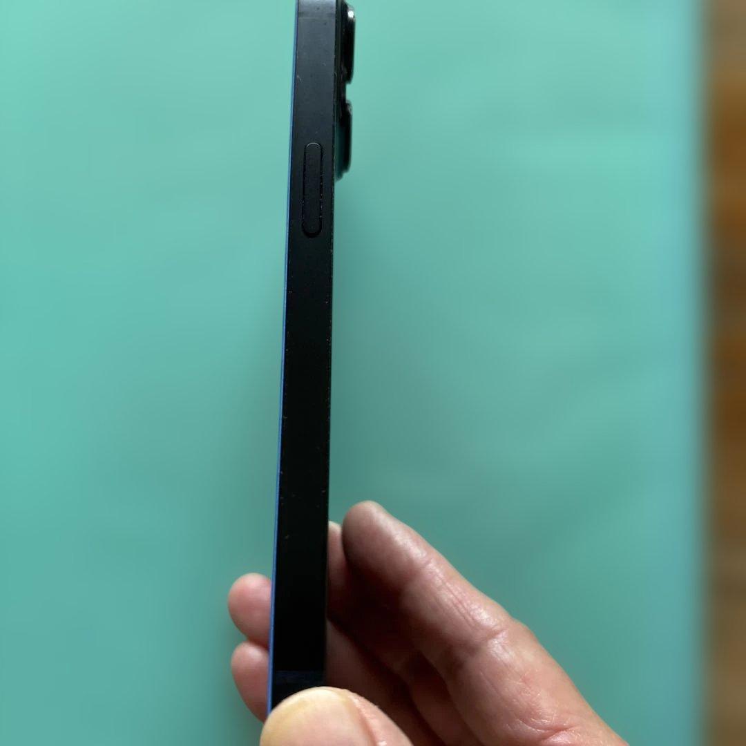 iPhone14本体128G SIMフリー