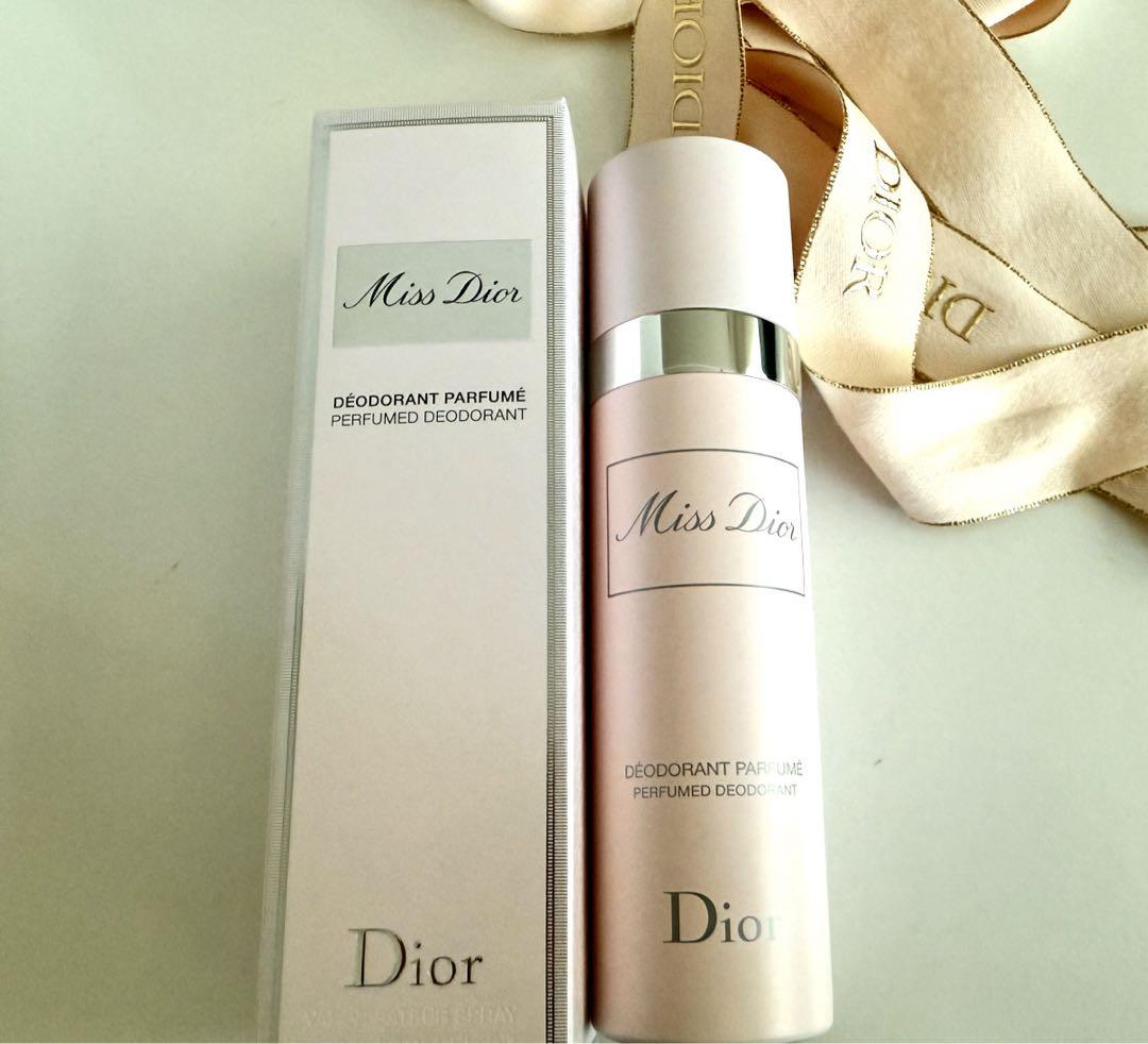 ミスディオール特別限定品を含む箱入りセット、プレステージサンプル多数