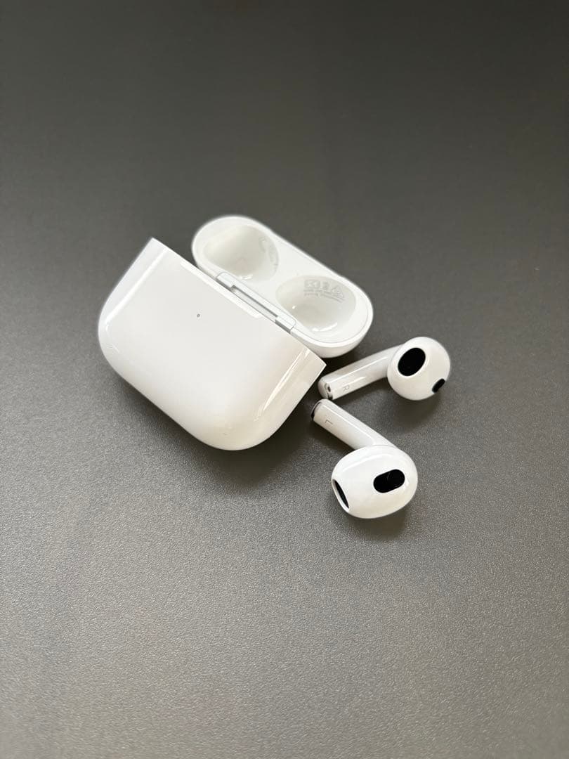 Apple AirPods 本体 第3世代/動作確認済み <No.831>