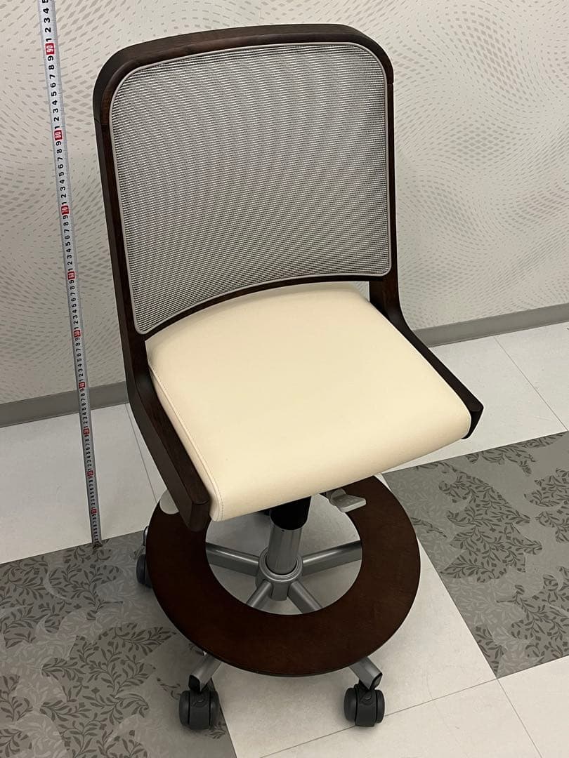 ♦️カリモク デスクチェア♦️高さ調整・回転可能
