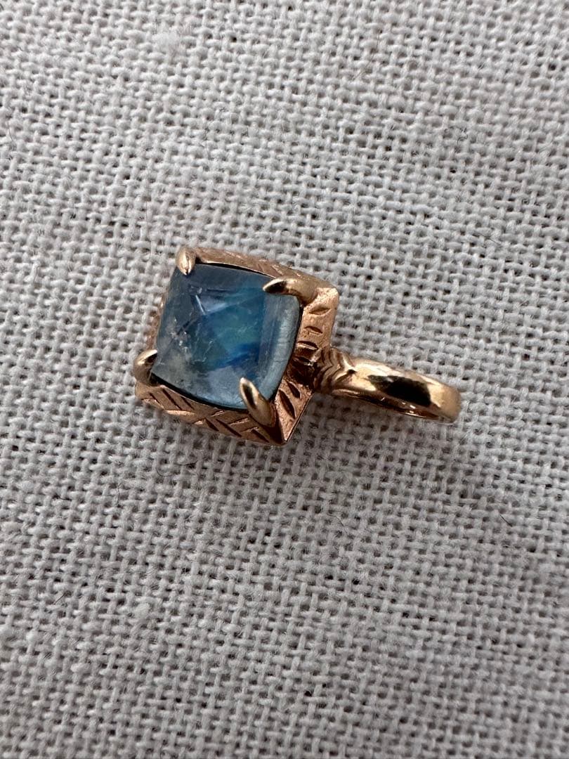 agete アガット　K10ブルートパーズチャーム　ネックレス　チャーム