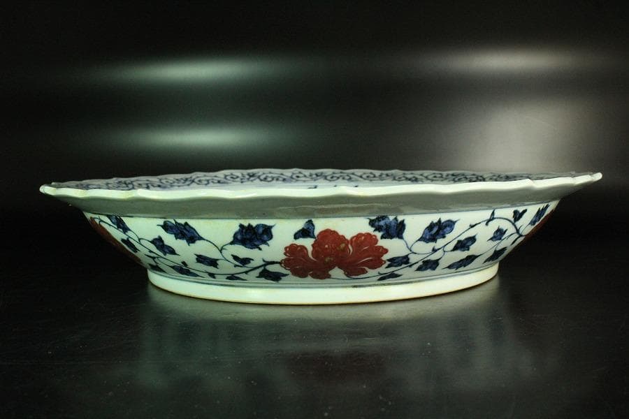 中国美術 青花 紅 纏枝蓮花麒麟鳳紋 皿(K-A836)