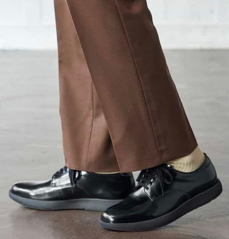 極美品　ASICS　ランウォーク メンズ GORE-TEX防水 2E　27.0