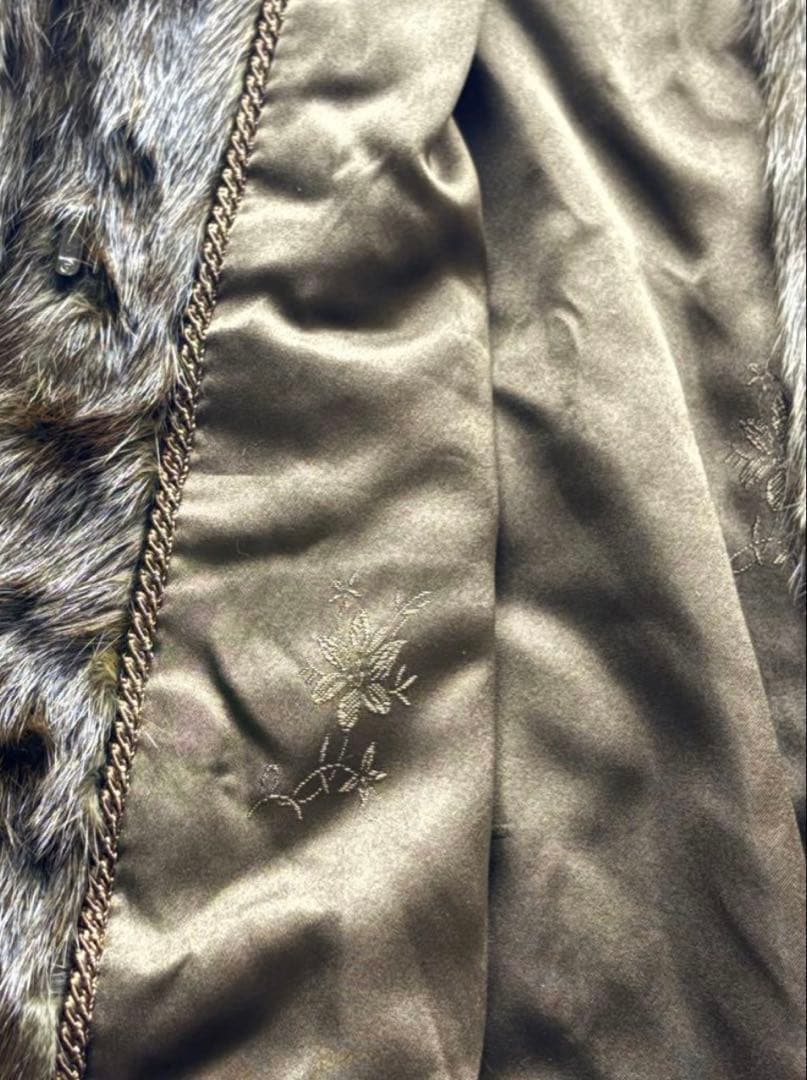 コリンスキーファーコート スカラップ ハーフ丈 フェミニン レアデザイン