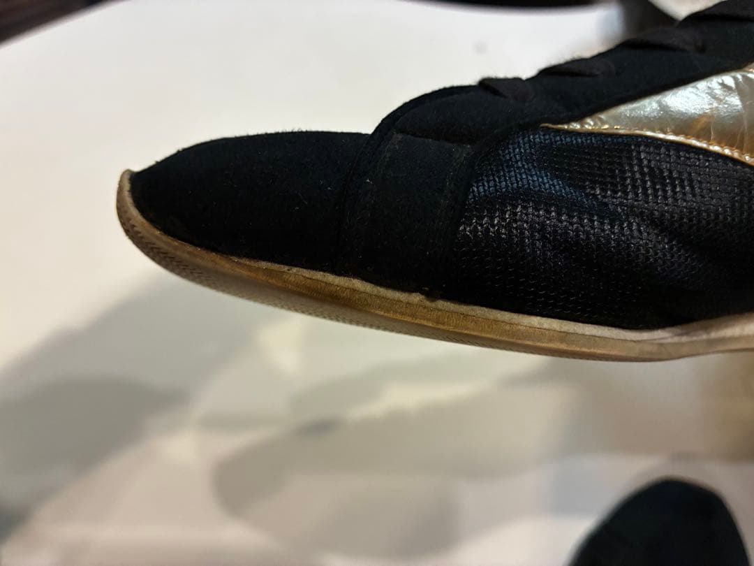 Mizuno ボクシングシューズ 黒/金 ハイカット