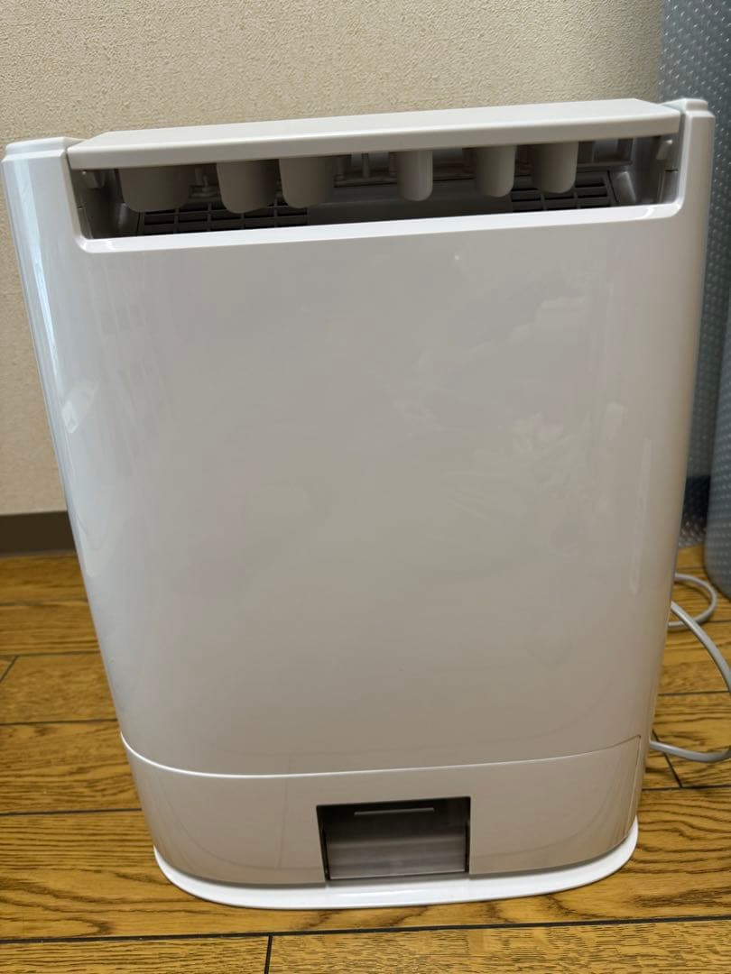 パナソニック F-YZS60 衣類乾燥除湿機 デシカント式 2019年製 除湿器