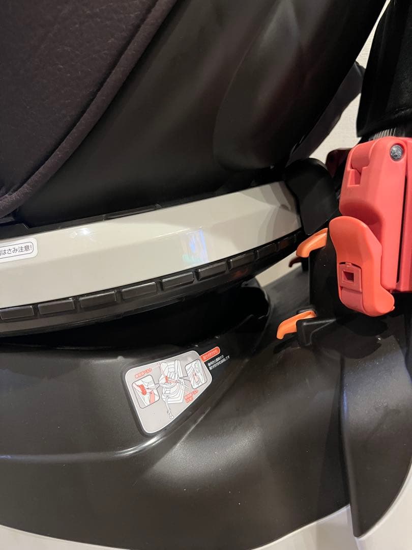 Combi チャイルドシート ネルームlite ef