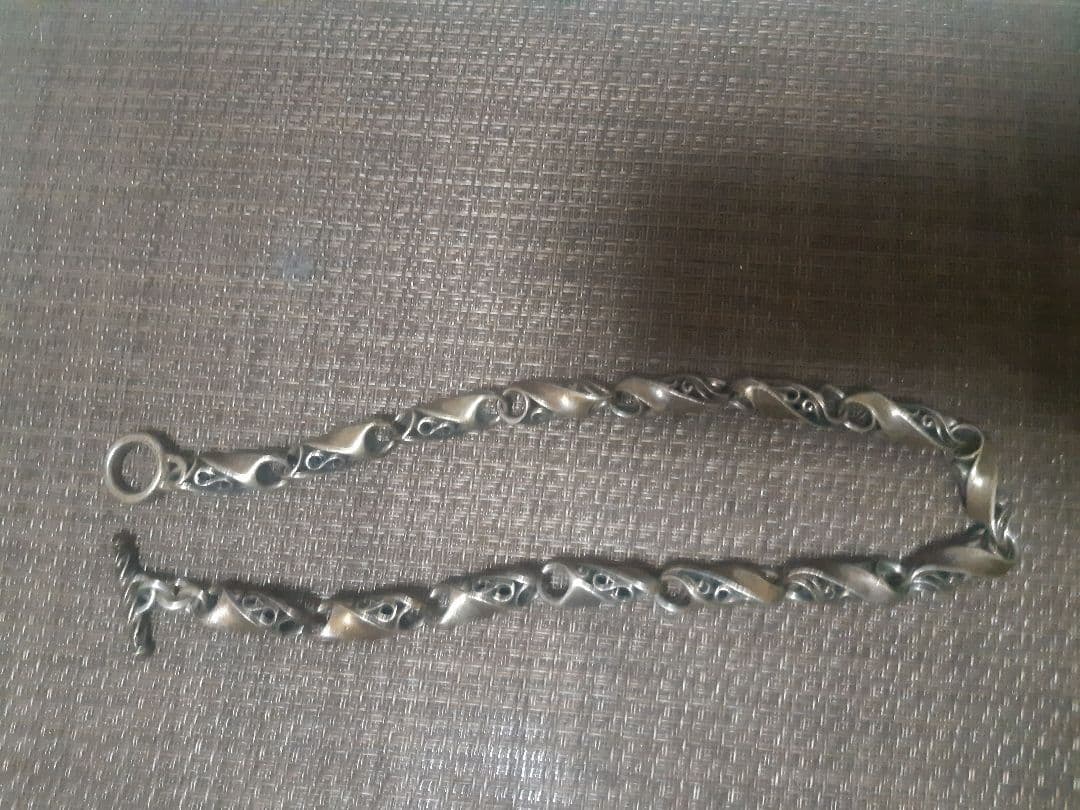 シルバー ツイストデザイン ウォレットチェーン