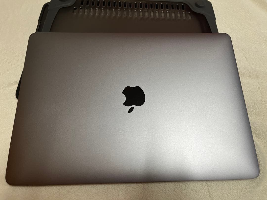 MacBook本体 MacBook Pro 13-inch 2020 1TB 32GB