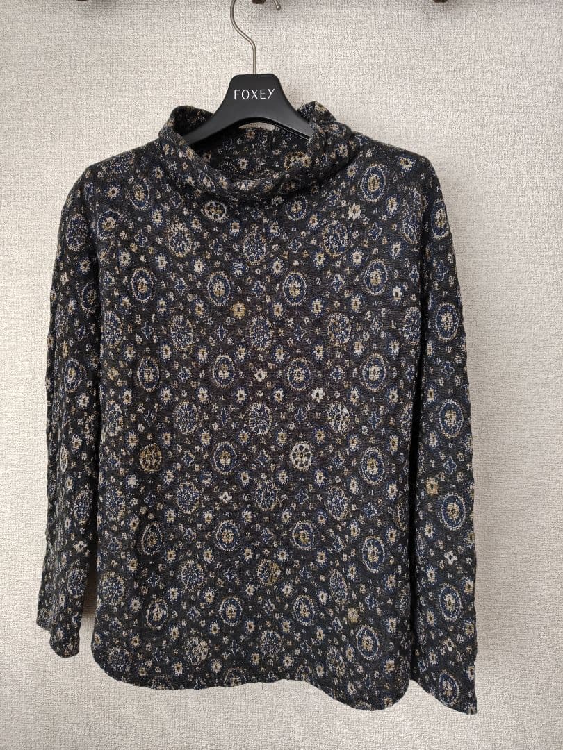 ヨーガンレール プルオーバー 美品