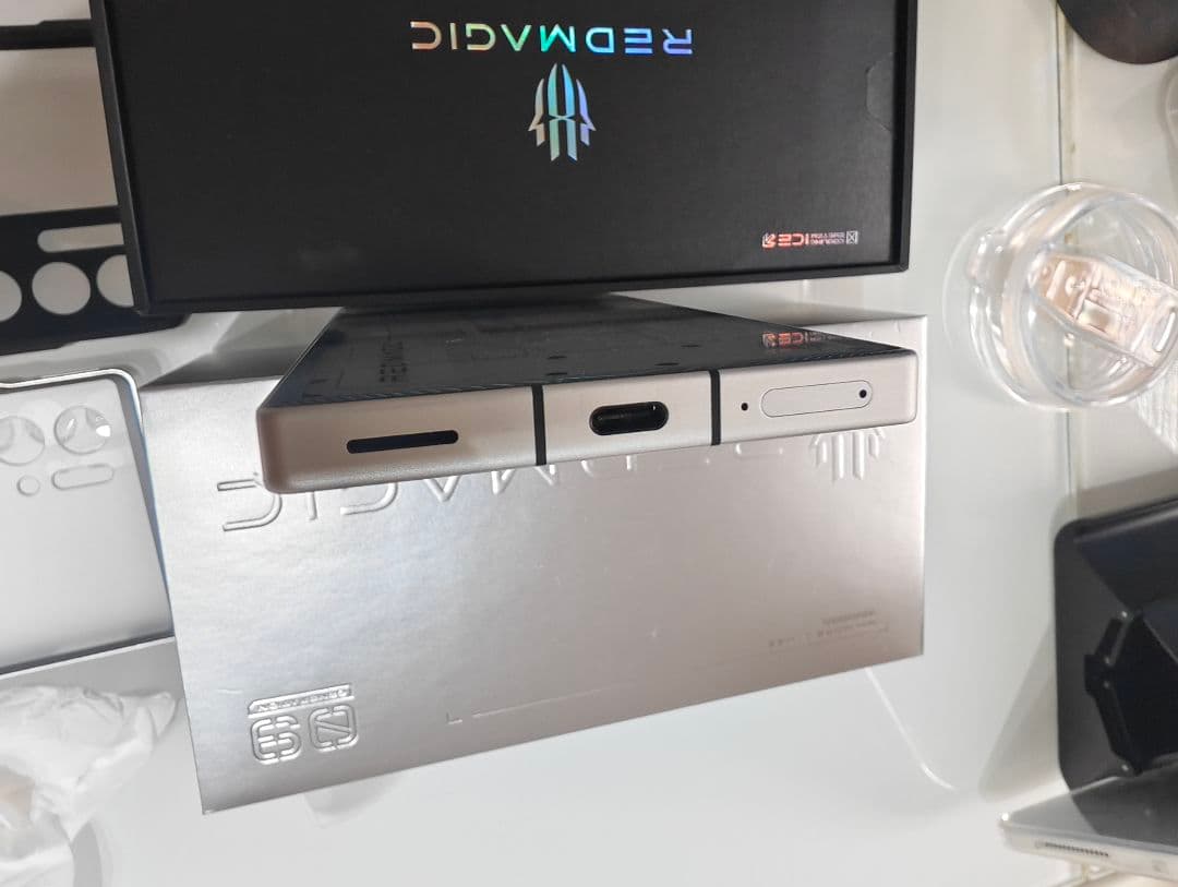 REDMAGIC 9 Pro 16+512GB 国内版 シルバー