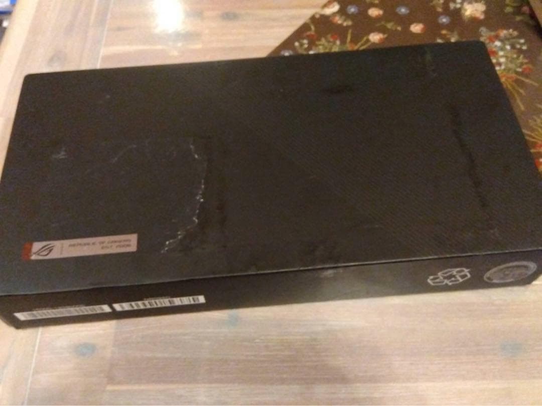 グラフィックボード・グラボ・ビデオカード ASUS ROG XG Mobile Radeon RX 6850M XT