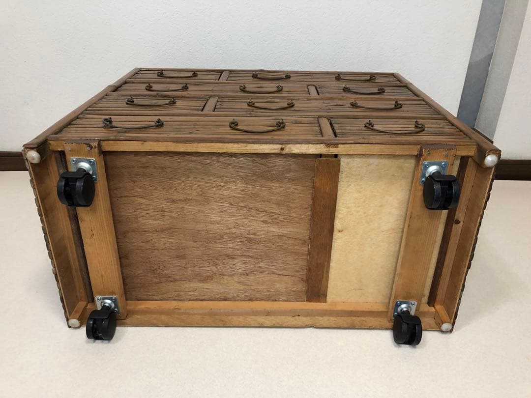 良い雰囲気 バンブーチェスト アジアンチェスト 4段8杯 キャスター付 送料無料