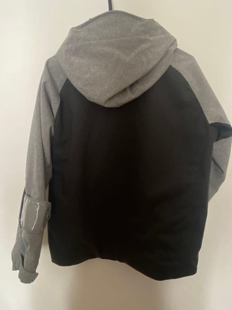 スキーウェアセット フード付き グレーと黒