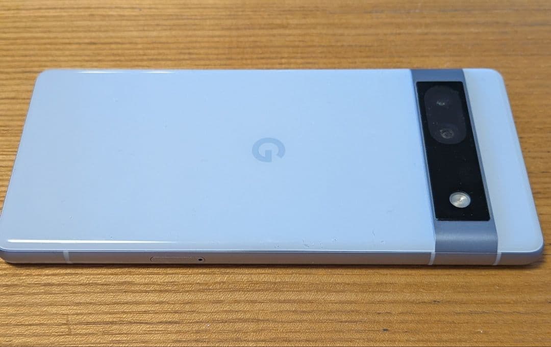 Google Pixel 7a 面割れ　ジャンク品（画面不動・通電確認済）