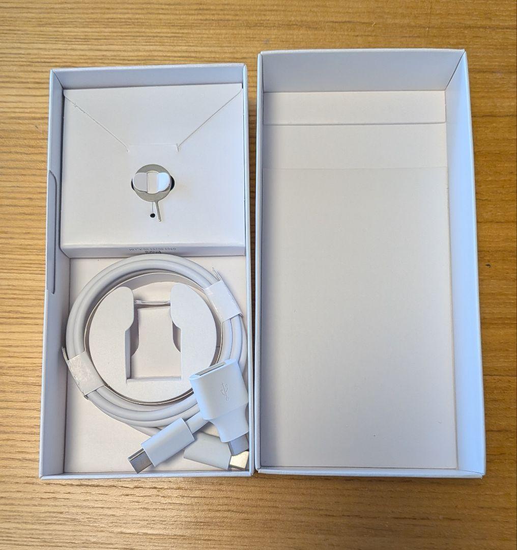 Google Pixel 7a 面割れ　ジャンク品（画面不動・通電確認済）