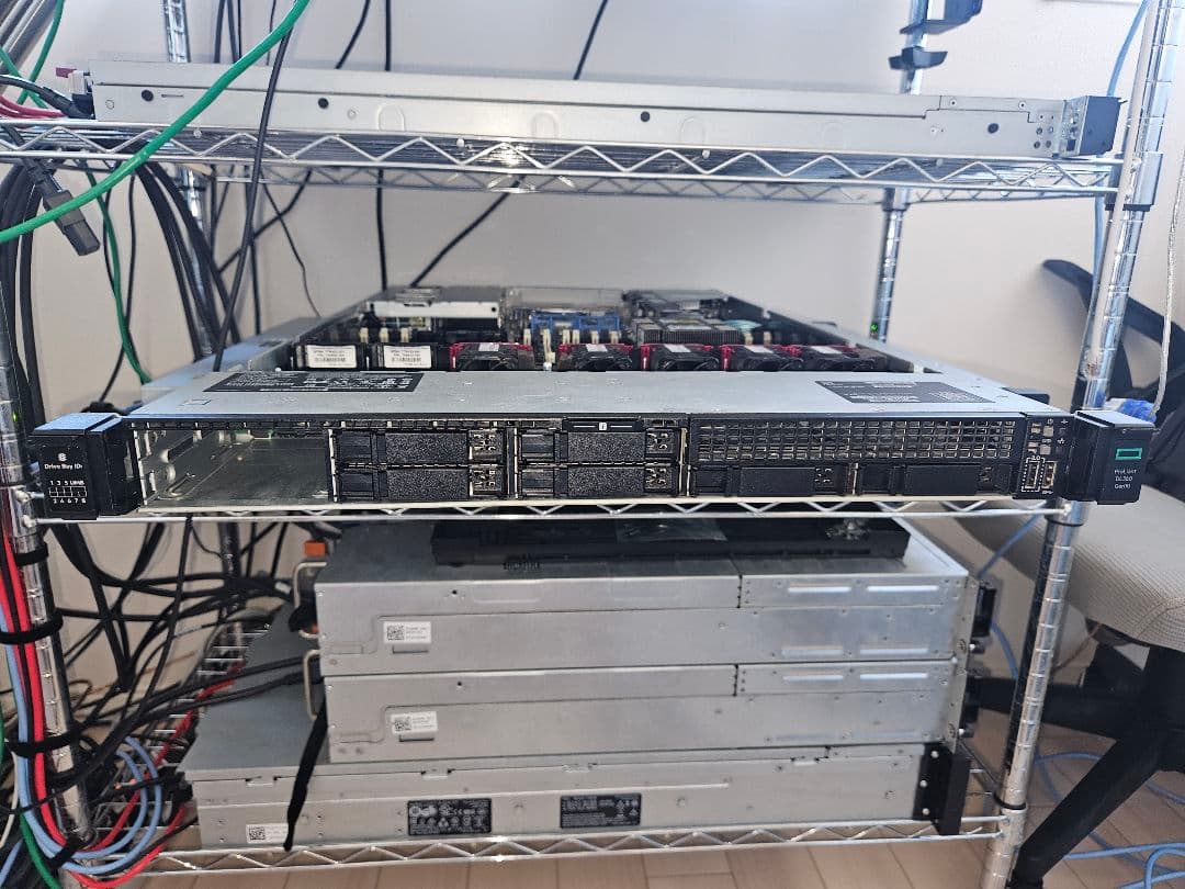 HP DL360 Gen10 ラックサーバー