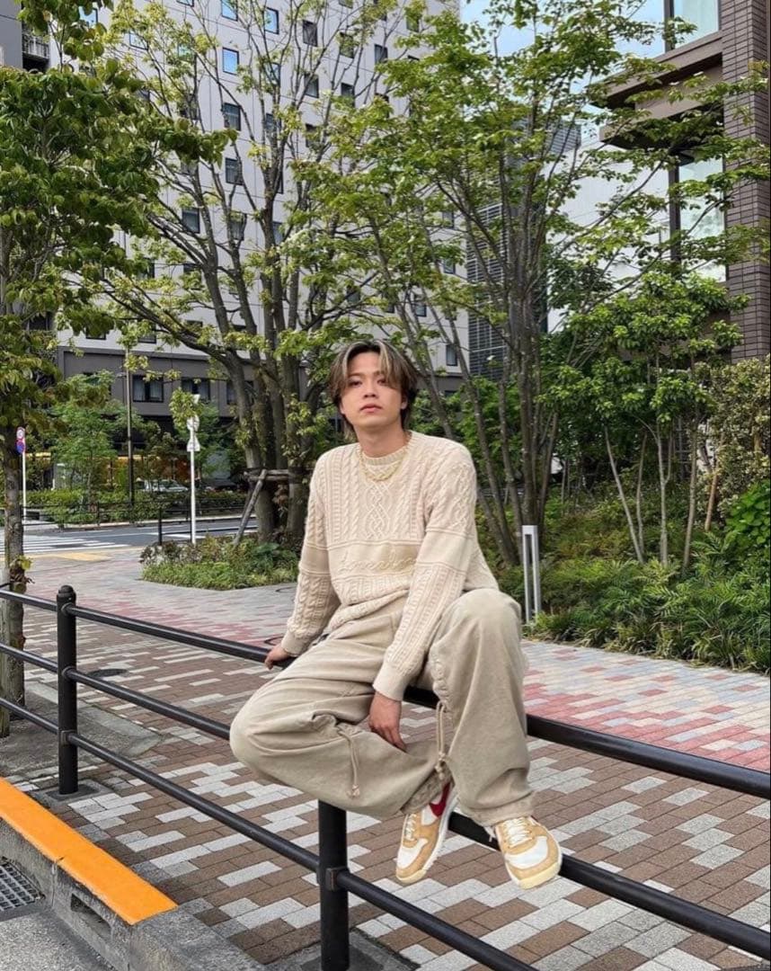 ベージュ カーゴパンツ サイズ3 ヘインソ　hyeinseo やまと