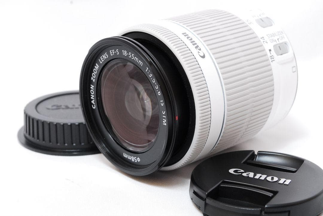 実用美品✨希少 ホワイト Canon EOS KissX7✨ショット数僅少 軽量