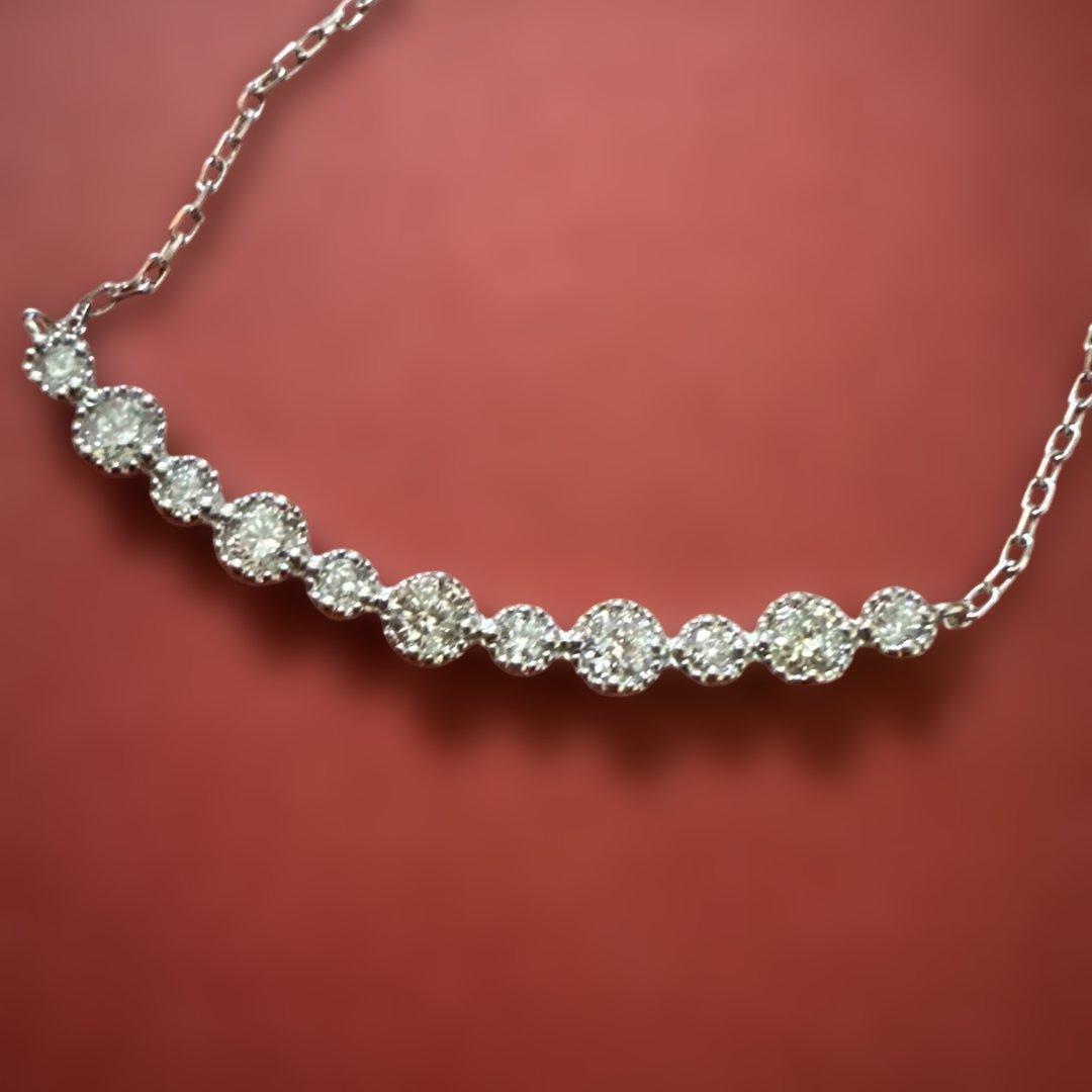 k18 ホワイトゴールド　ダイヤモンド　ペンダント