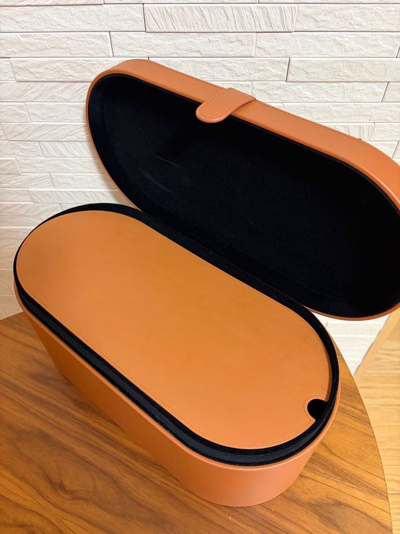 Dyson Airwrap ヘアドライヤー 各種アタッチメント付き