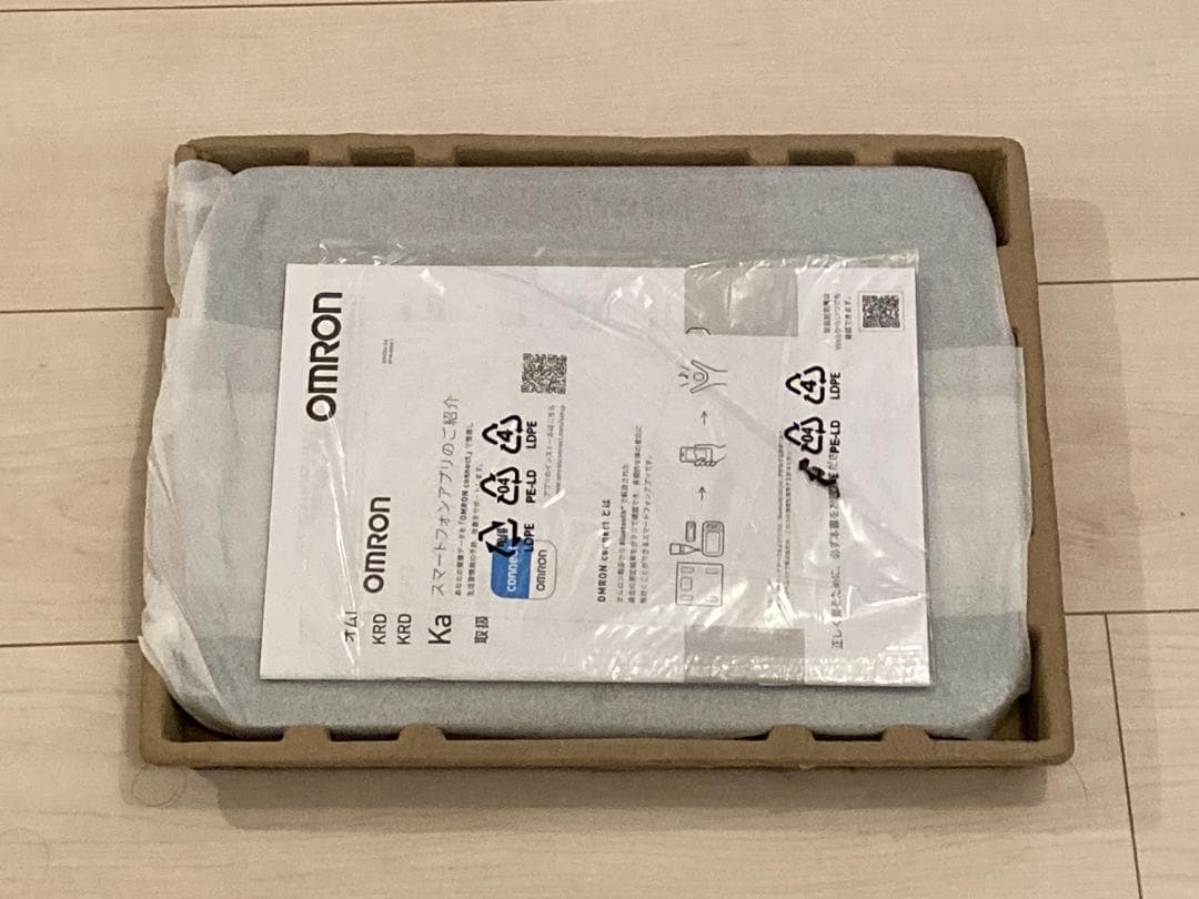 オムロン 体組成計 KRD-608T2（Bluetooth対応）