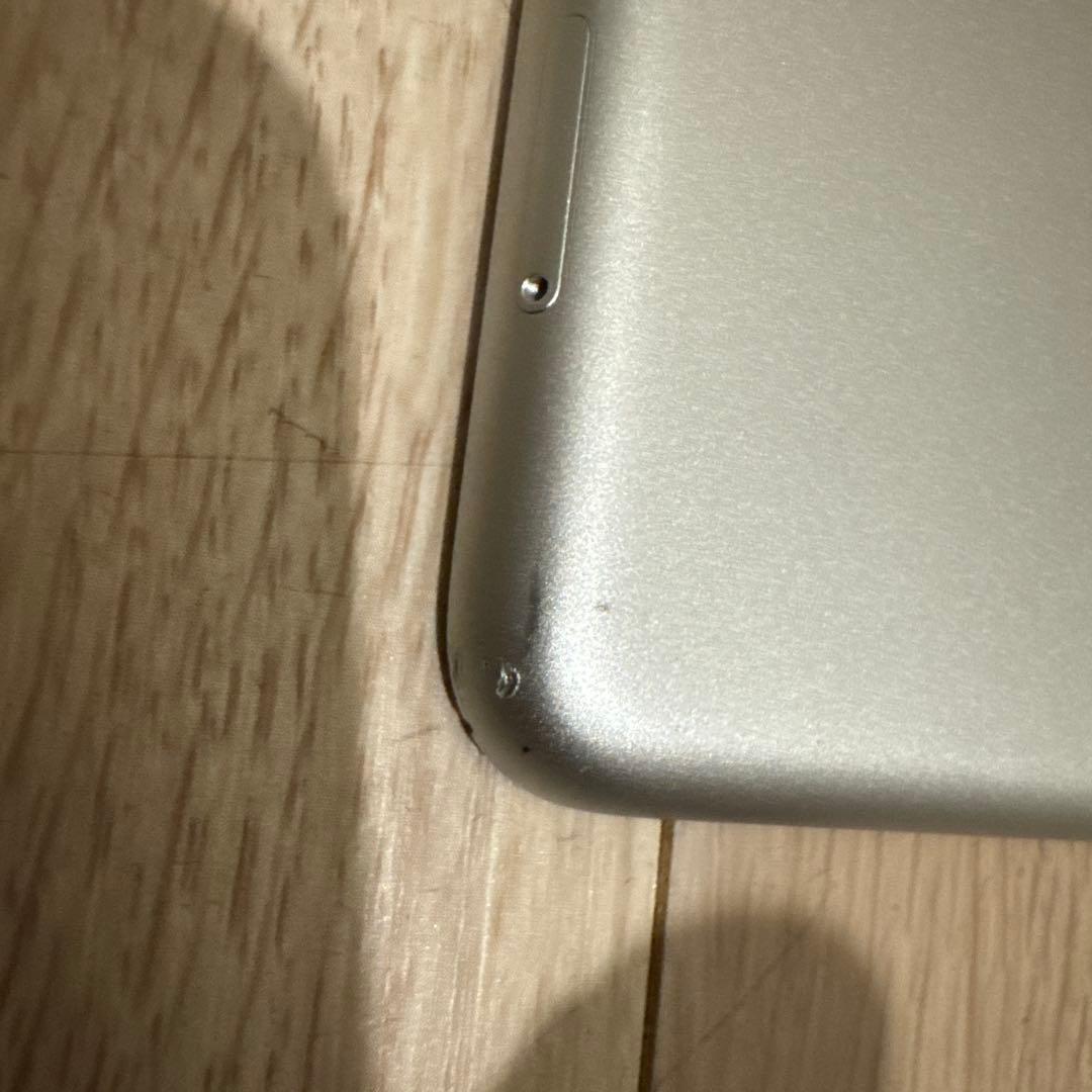 Apple iPad 第8世代 wi-fi+cellular 32GB