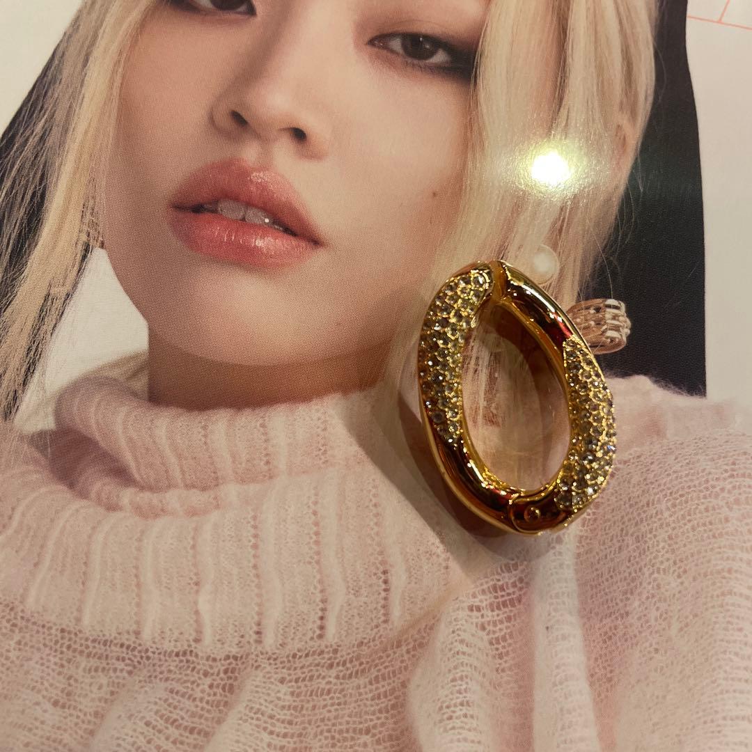 ピアス　イヤカーフ　4点セット　スワロフスキー