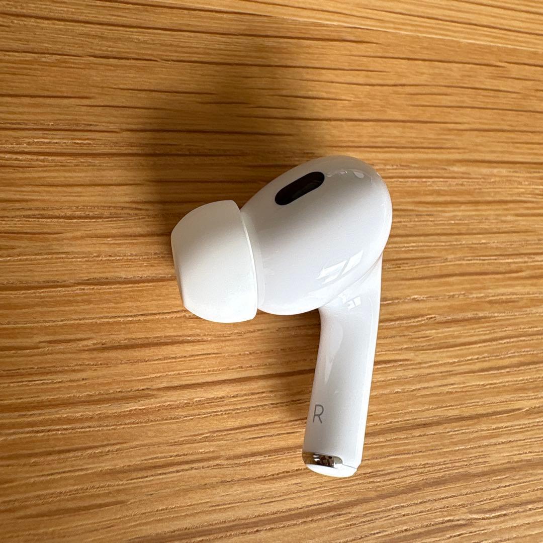 AirPods Pro 第2世代　USB-C 右耳のみ　A3047 正規品　R