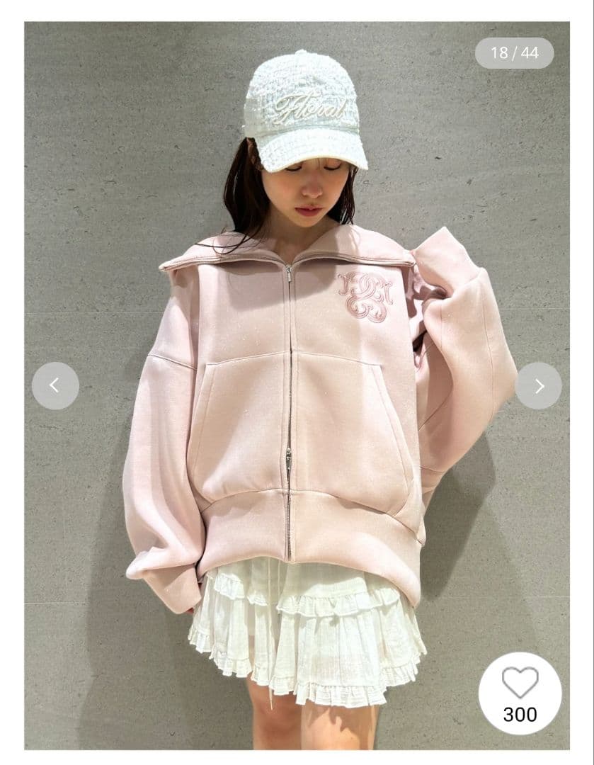 SNIDEL　ボリュームパーカー