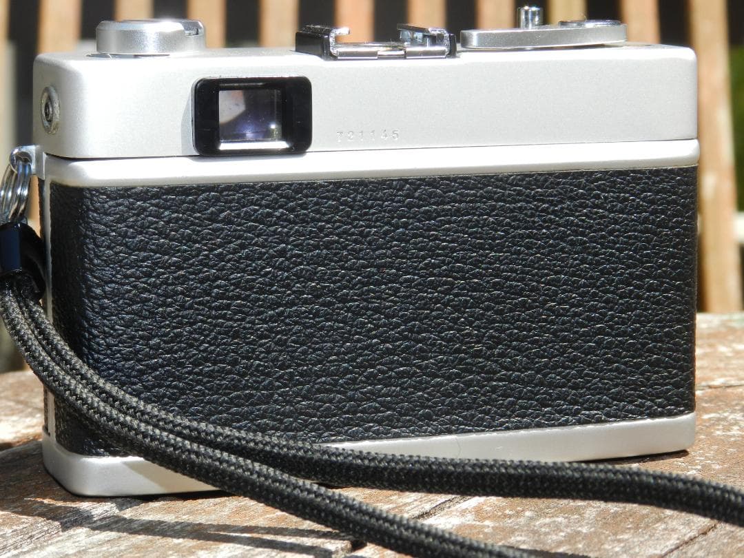決算セール　美品　KONICA C35 感動品