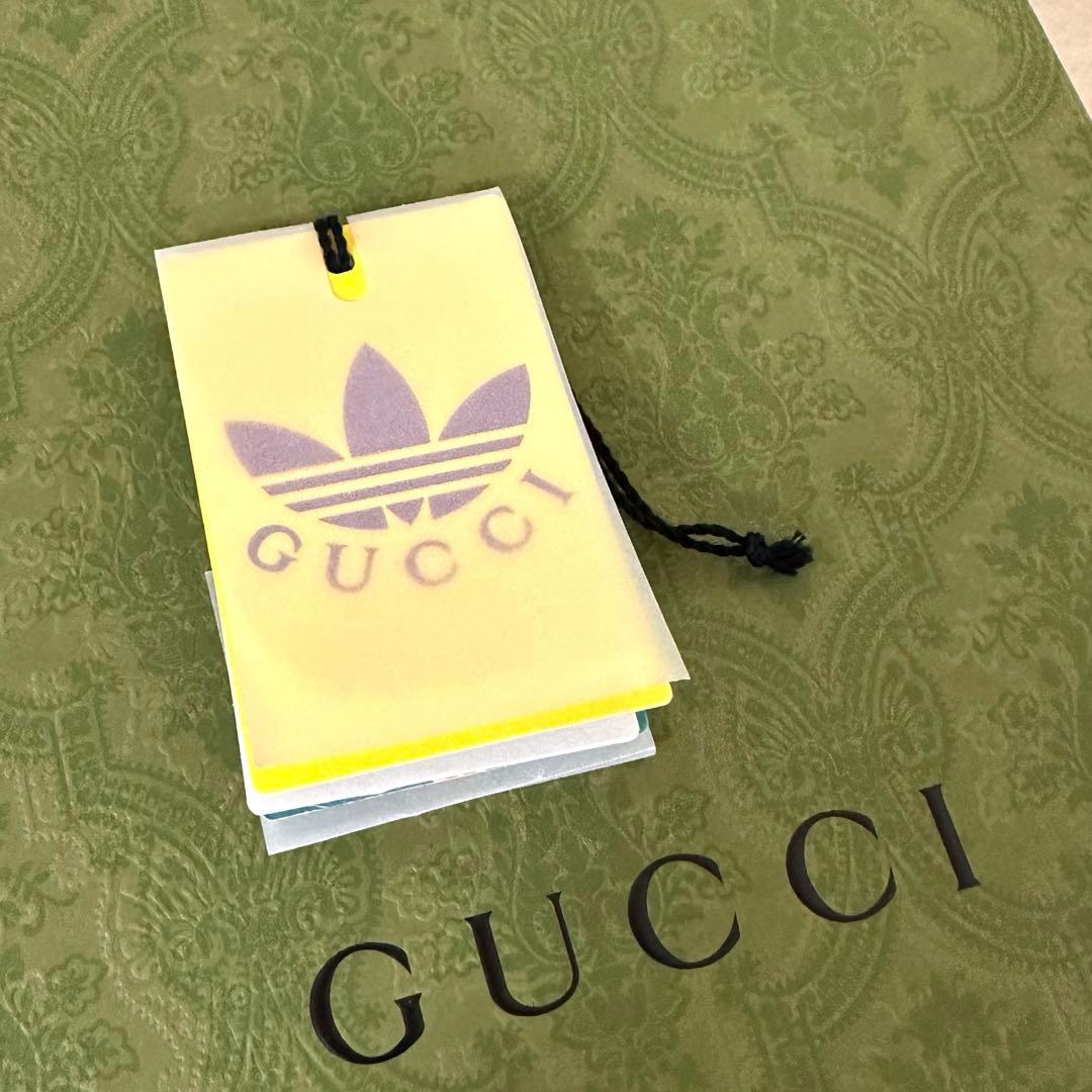グッチ×アディダス コラボキャップ