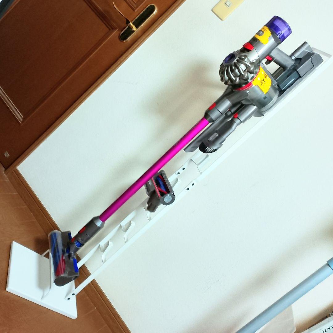 Dyson　V8 slim fluffy extra + スタンド付き