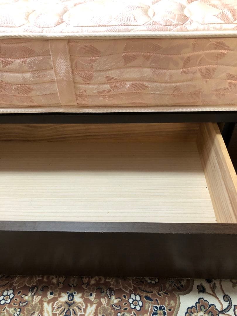 Simmons Beautyrest Extra Hard ダブル