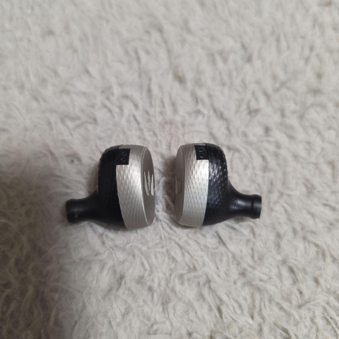 Noble audio KATANA ユニバーサル