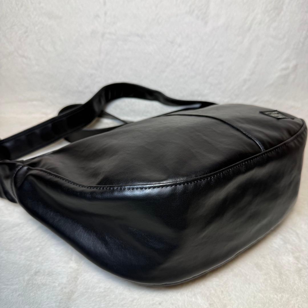 美品　現行タグ ポーター フリースタイル ショルダーバッグ ブラック