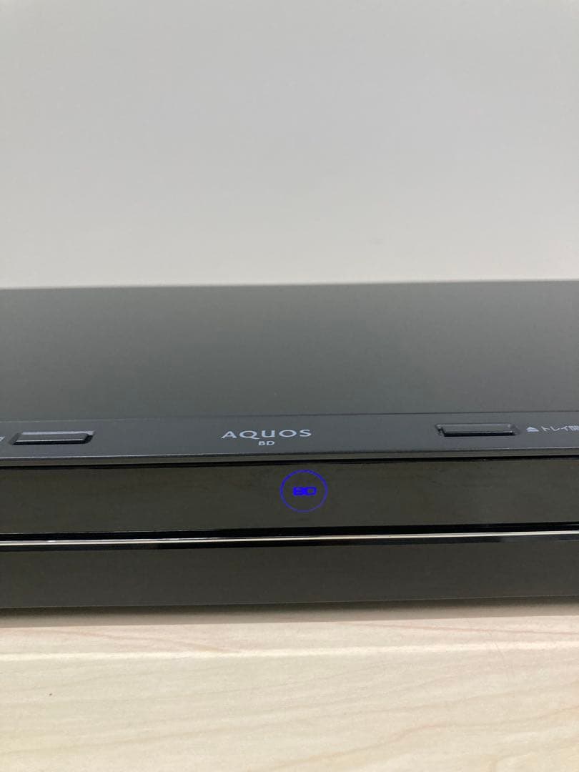 めっちゃ綺麗　1TB シャープ　AQUOS ブルーレイ　BD-NW 1200