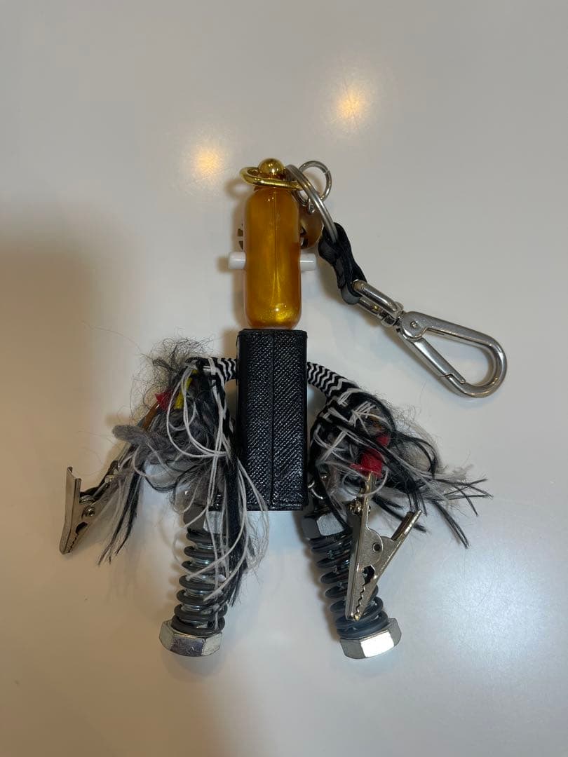 PRADA ユニークキャラクターキーホルダー