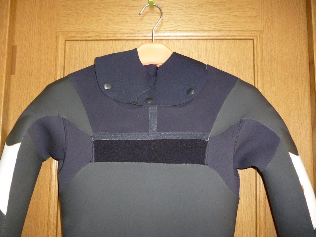 BREAKER OUT（ブレーカーアウト）ノンジップ セミドライ！送料込み