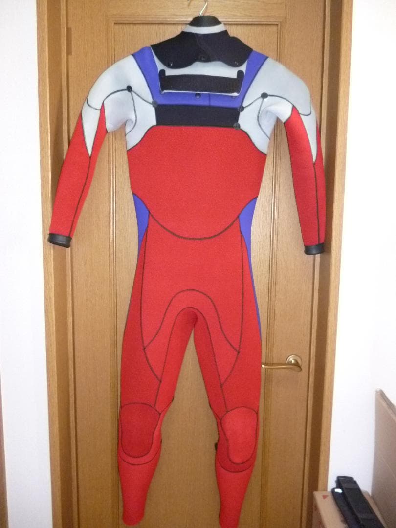 BREAKER OUT（ブレーカーアウト）ノンジップ セミドライ！送料込み