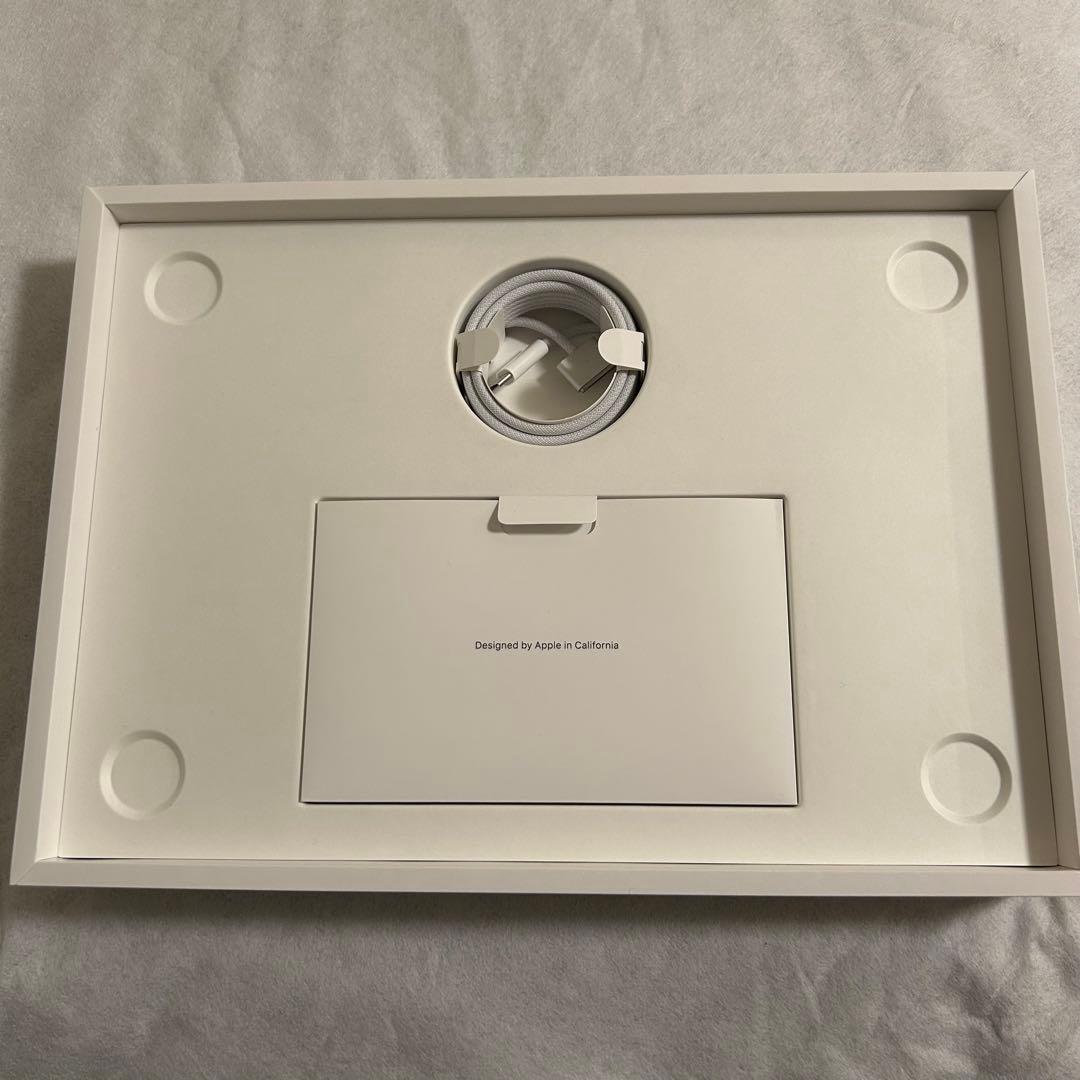 【箱・付属品有】MacBook Air M2モデル 13インチ シルバー