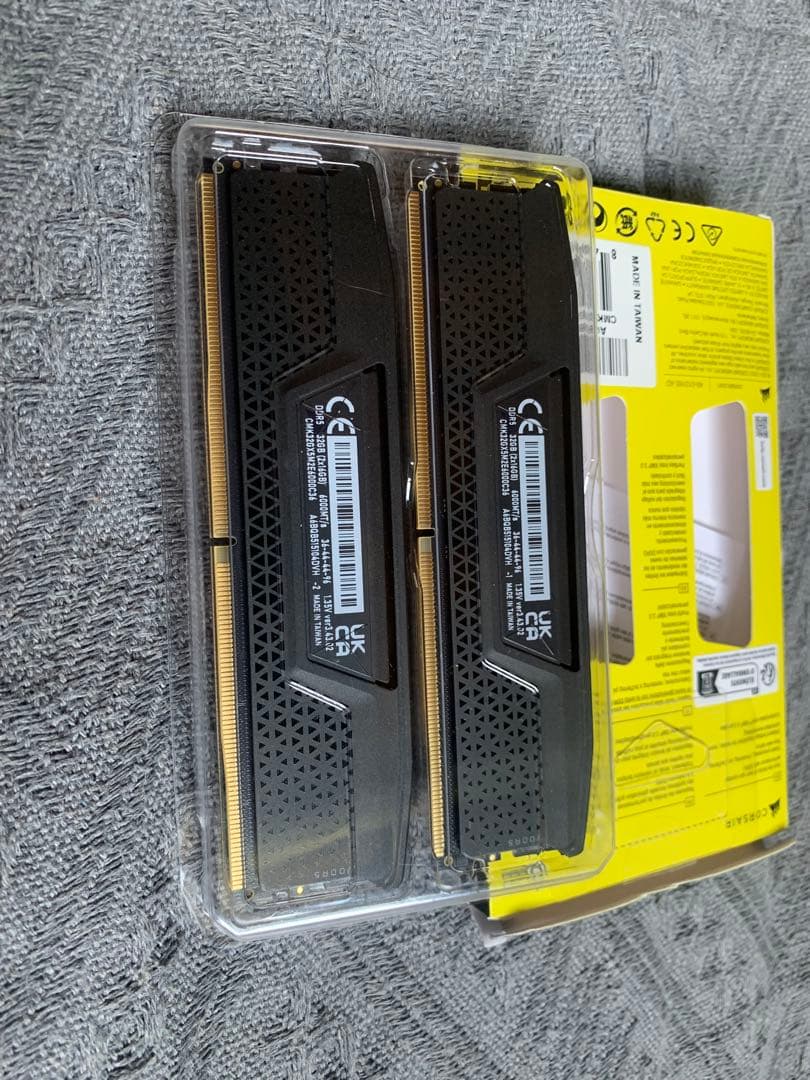 メモリー CORSAIR DDR5-6000MHz 32GB