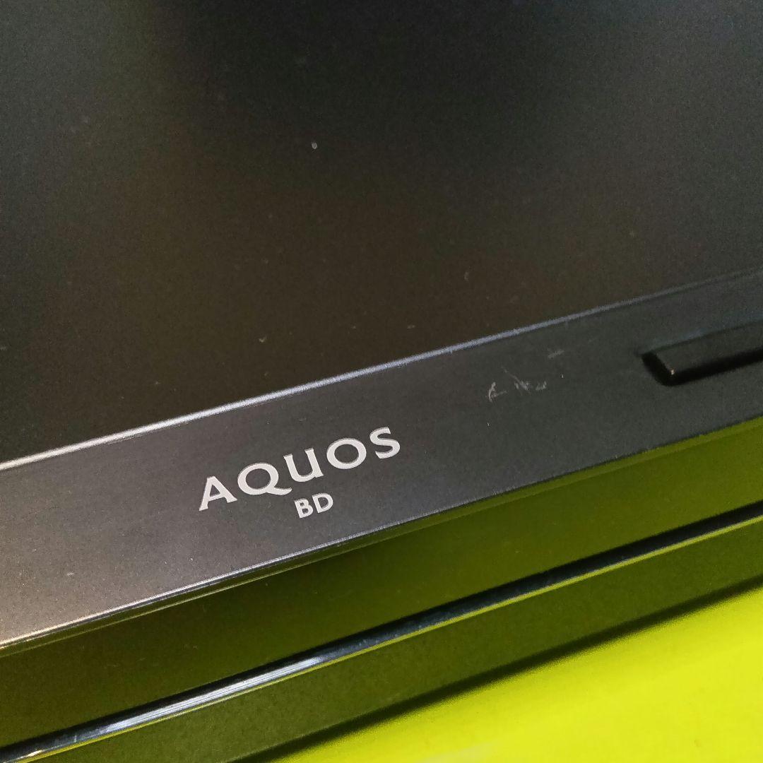 SHARP AQUOSブルーレイ　BD-NT1000 本体使用時間極少